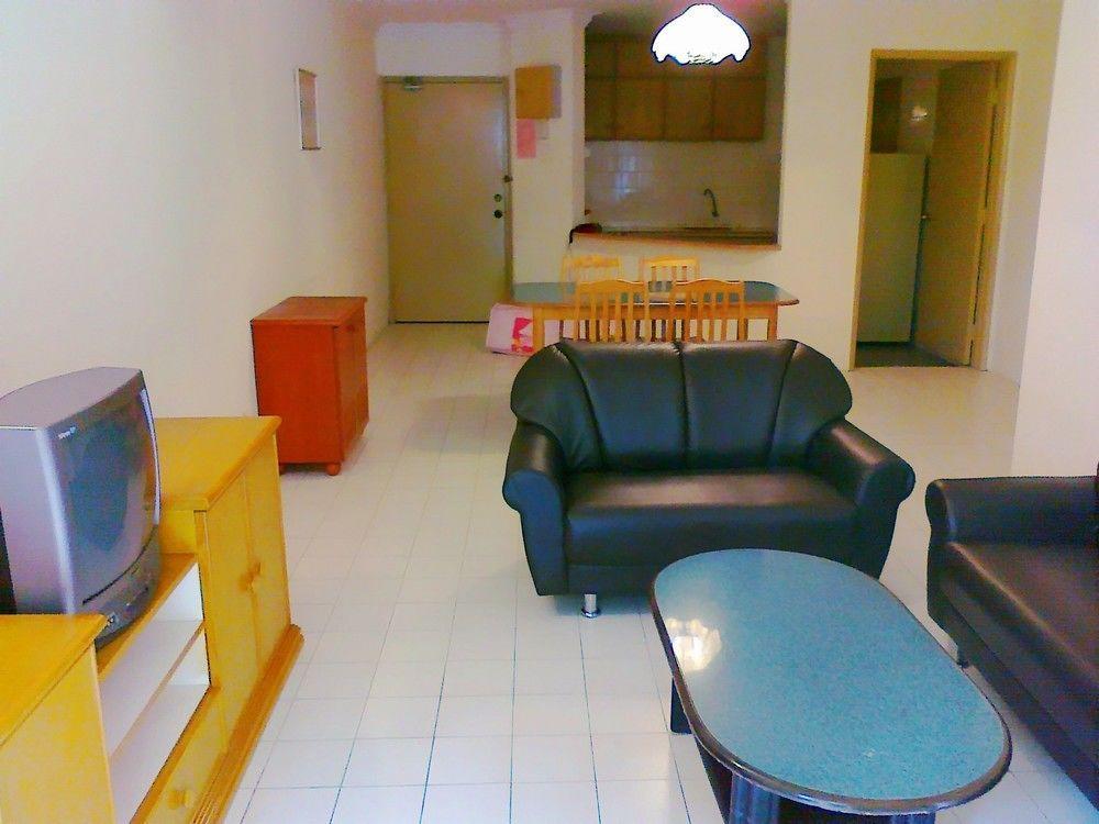 Malacca Hotel Apartment Экстерьер фото